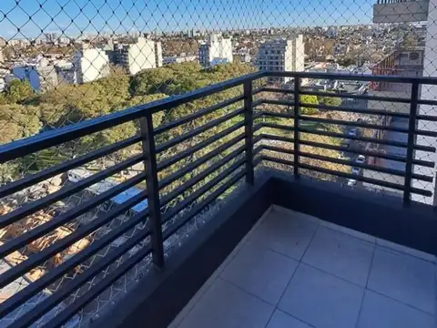 Departamento en Alquiler en Monte Castro, $ 880.000