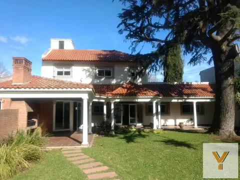 Casa en Venta al Este
