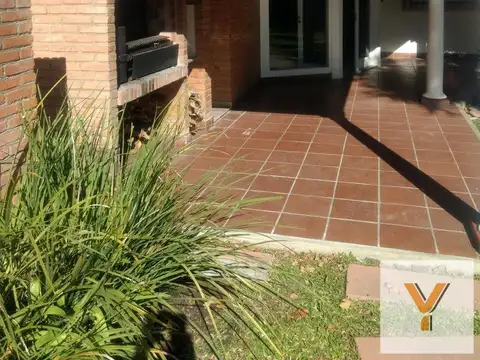 Casa en Venta de 5 dormitorios