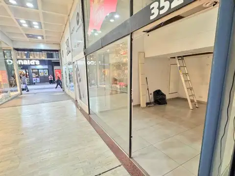 ALQUILER LOCAL GALERIA JARDIN - EXCELENTE UBICACION