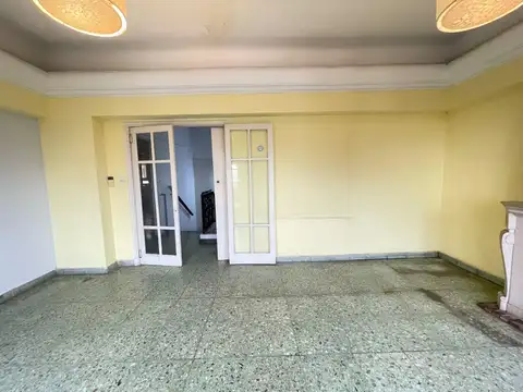 Departamento 5 ambientes con 2 baños