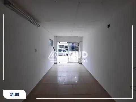 Local en Alquiler en Centro, $ 550.000