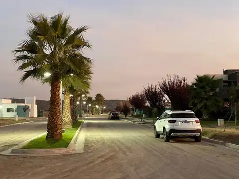 Terreno en Venta en Lunlunta, USD 72.000