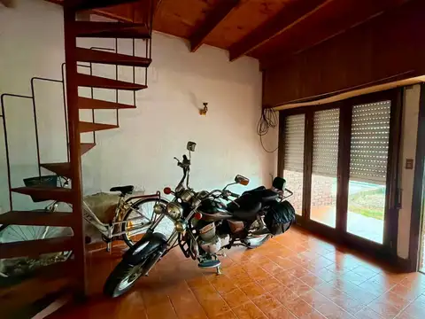 Depto Tipo Casa en Venta de 3 ambientes