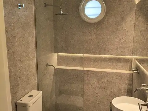 Depto Tipo Casa en Venta al Este