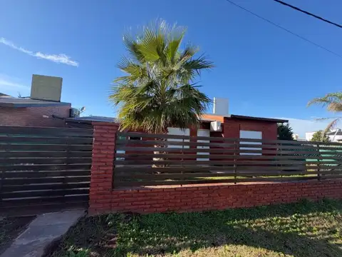 Casa en Alquiler de 3 dormitorios