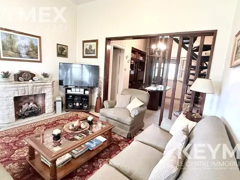 Casa en Venta con 1 cochera