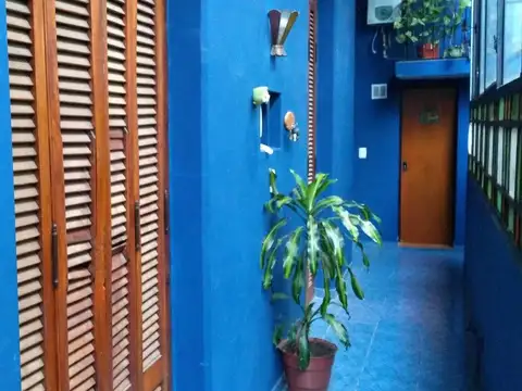 Depto Tipo Casa en Venta de 4 ambientes
