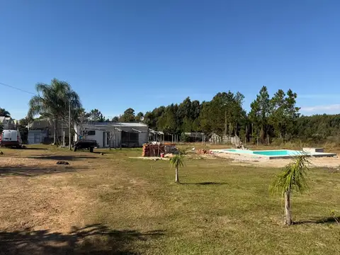 Propiedad en esquina Bv.Yuquerí y Hermana Clara
