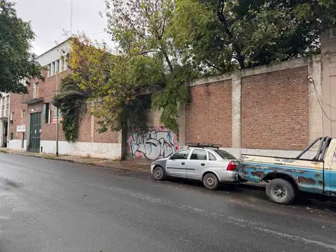 Galpon en Alquiler en Avellaneda, USD 6.900