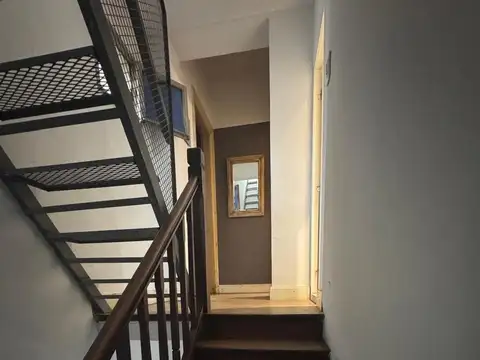 Casa en venta de 3 plantas