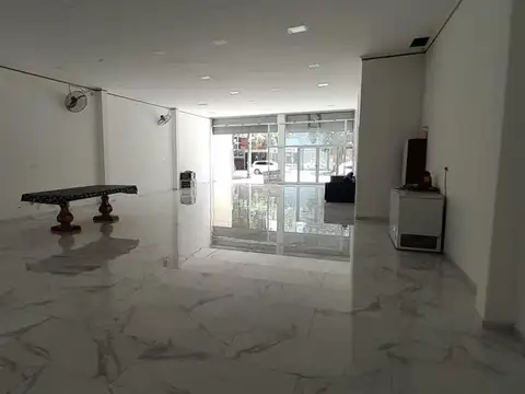 Local en Alquiler en Centro, $ 2.500.000