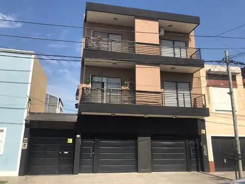 EXCELENTE CASA EN VENTA EN LOMAS DEL MIRADOR