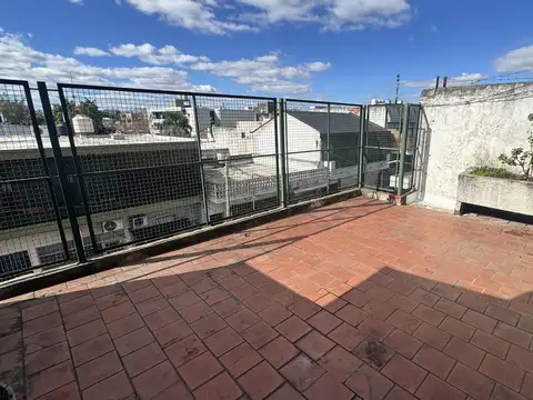 Depto Tipo Casa en Venta 40 años