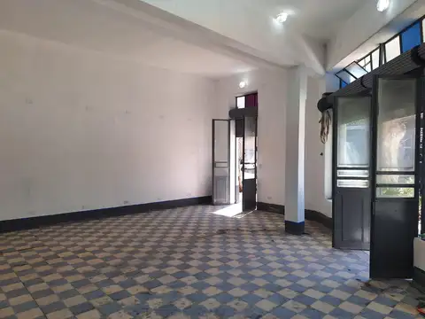 Local en Alquiler en Paternal, USD 1.200