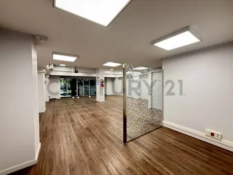 VENTA OFICINA AMPLIO MONOAMBIENTE EN RETIRO