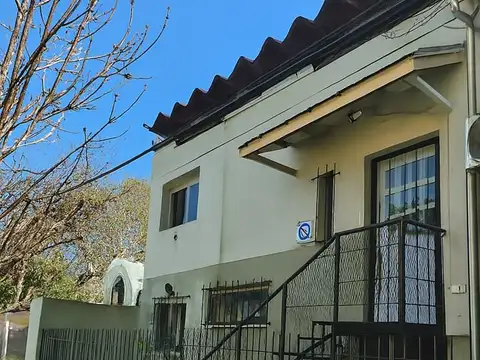 Casa 4 dormitorios en venta Gonnet