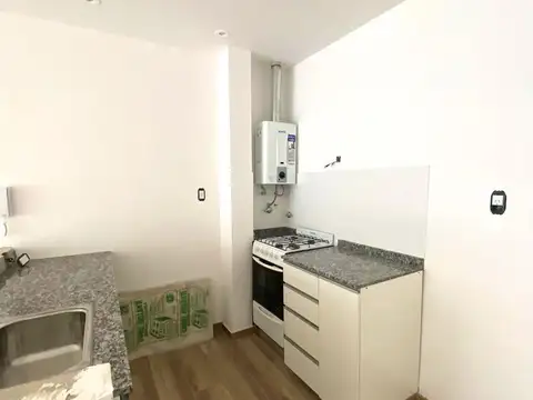 Departamento en Alquiler en Candioti Norte, $ 690.000