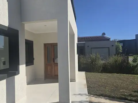 Casa en Venta en San Pablo, USD 245.000