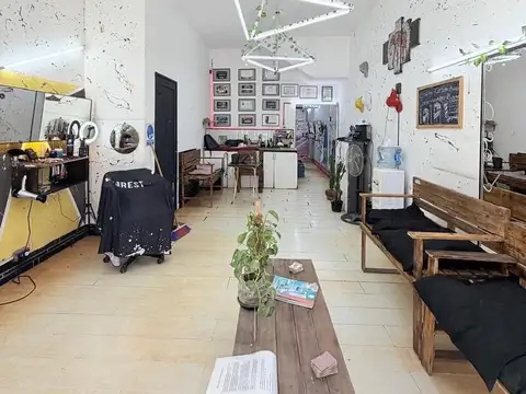 Venta local en Wilde