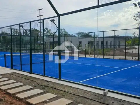 Terreno en Venta en Los Cardos, USD 190.000