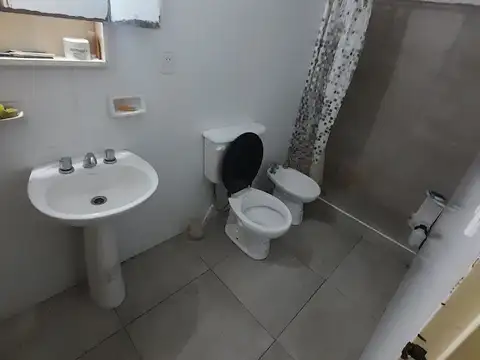 Departamento 5 ambientes con 2 baños