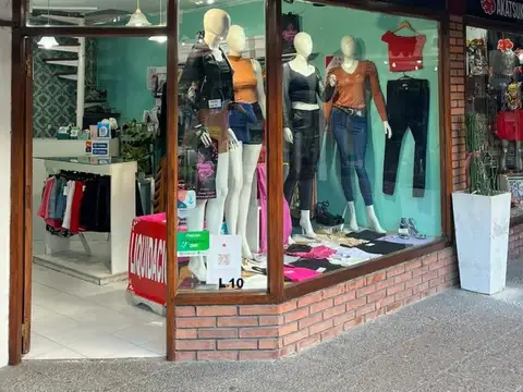 EN VENTA  Alem 341 LOCAL COMERCIAL. NO SE ALQUILA.