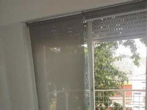 Ambiente al Frente C/Balcon y Cocina