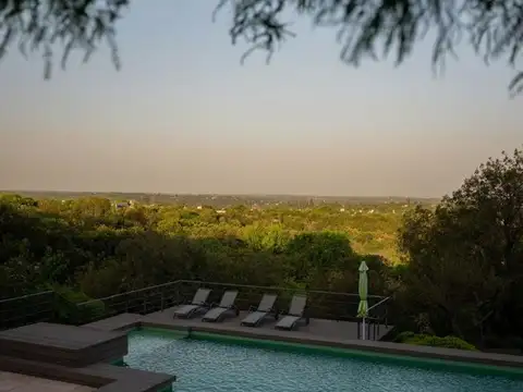 Casa en Venta en Unquillo, USD 999.000