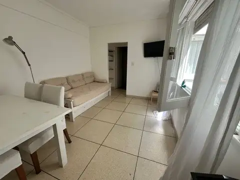 VENTA DOS AMBIENTES CHAUVIN EQUIPADO