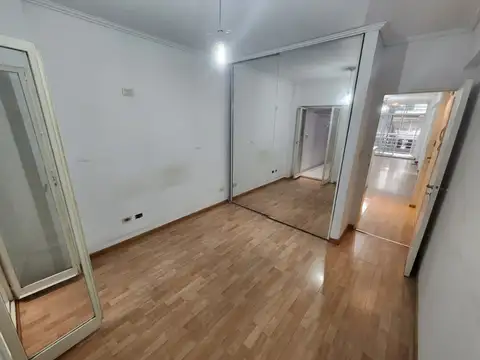 2 AMB AL FTE C/BALCON Y PATIO METROS DE UP