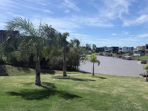 Departamento  en Venta en Canal, Villanueva, Tigre