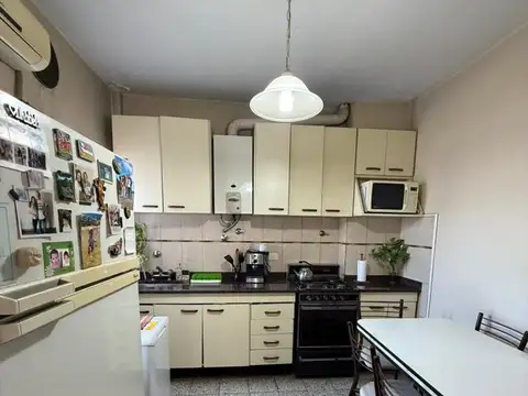 DEPTO 3 AMBTS CASEROS/ APTO CREDITO/PERMUTA