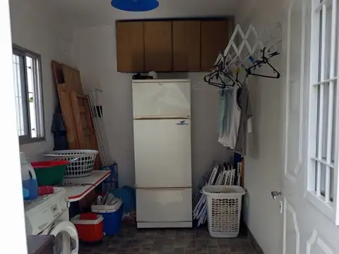 Depto Tipo Casa 5 ambientes con 1 baño