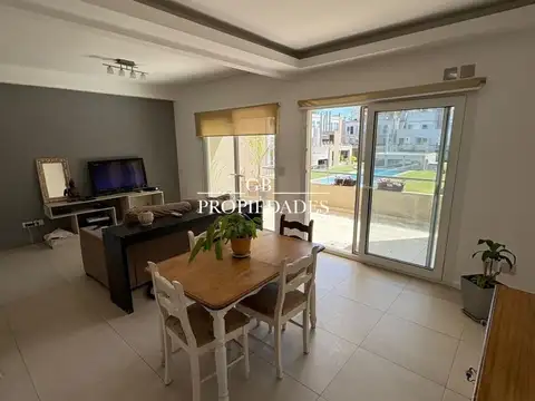 Venta de Departamento Dúplex en Harmony Pilar