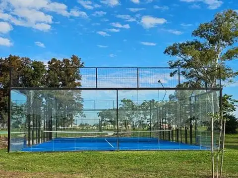 Casa en venta en Santa Sofia 100