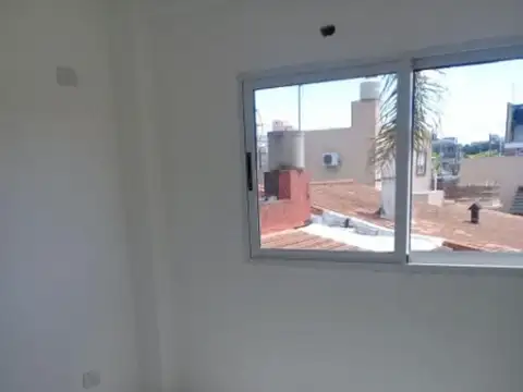 Simbron 2033 , Piso 1