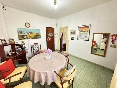 Casa en Venta en Castelar, USD 75.000