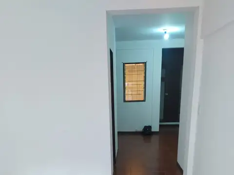 Don Bosco 100, Piso 1