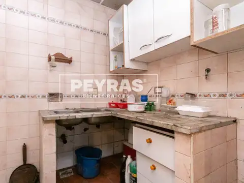 Hipólito Yrigoyen 1300