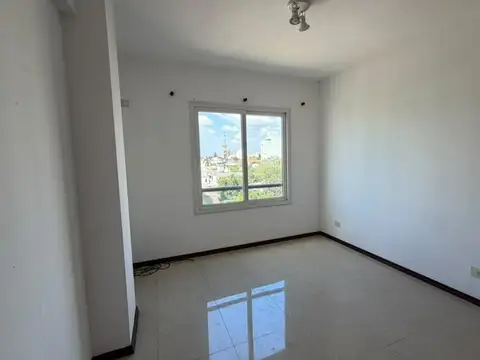 Departamento en Venta en Campana, USD 65.000