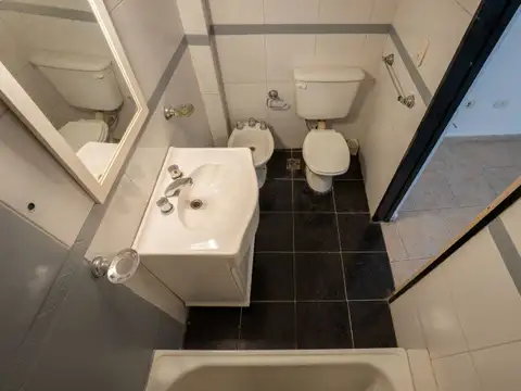 Depto Tipo Casa en Venta en Mataderos, USD 64.000