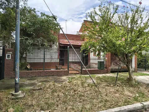 Casa en Jose León Suarez