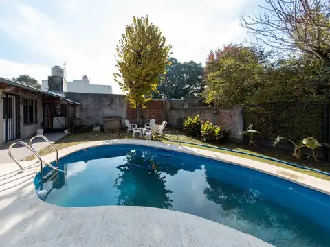 Casa en Venta en Burzaco, USD 85.000