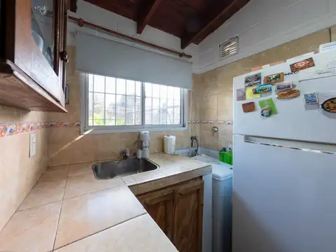 Casa 3 ambientes con 1 baño