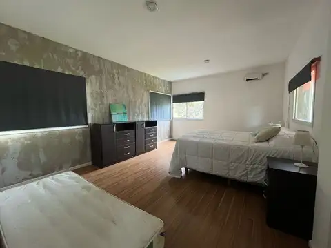 Casa venta Costa del Este pileta climatizada