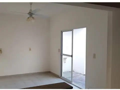 Depto Tipo Casa en Venta en Caseros, USD 50.000