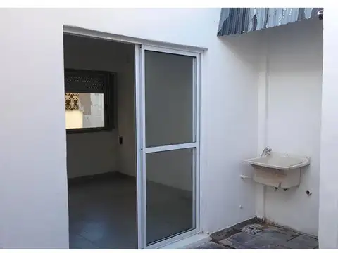 Depto Tipo Casa en Venta de 1 dormitorio
