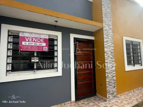 CALLE 1 N° 581 E/ 14 Y 16