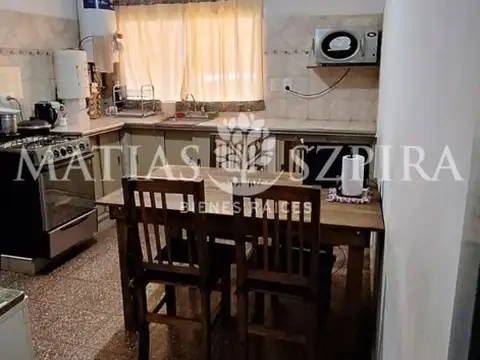 venta casa 4 ambientes castelar